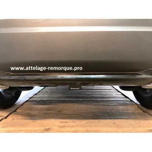 ATTELAGE PEUGEOT 2008 II DEMONTABLE EN DIAGONAL BRINK THULE