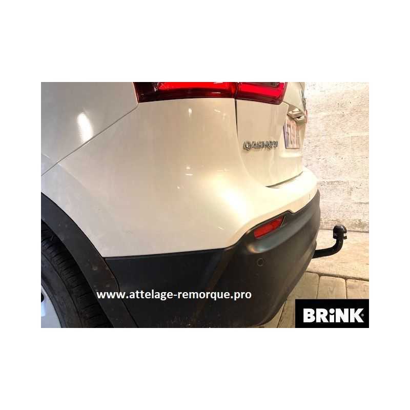 ATTELAGE NISSAN QASHQAI 2021 COL DE CYGNE BRINK / THULE