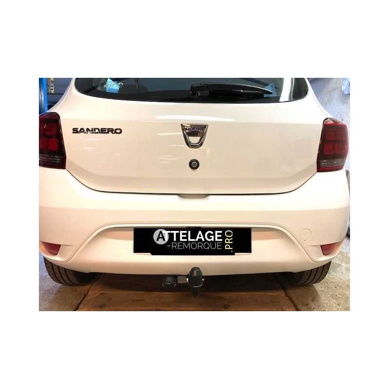 ATTELAGE DACIA SANDERO 2018 COL DE CYGNE BOSAL