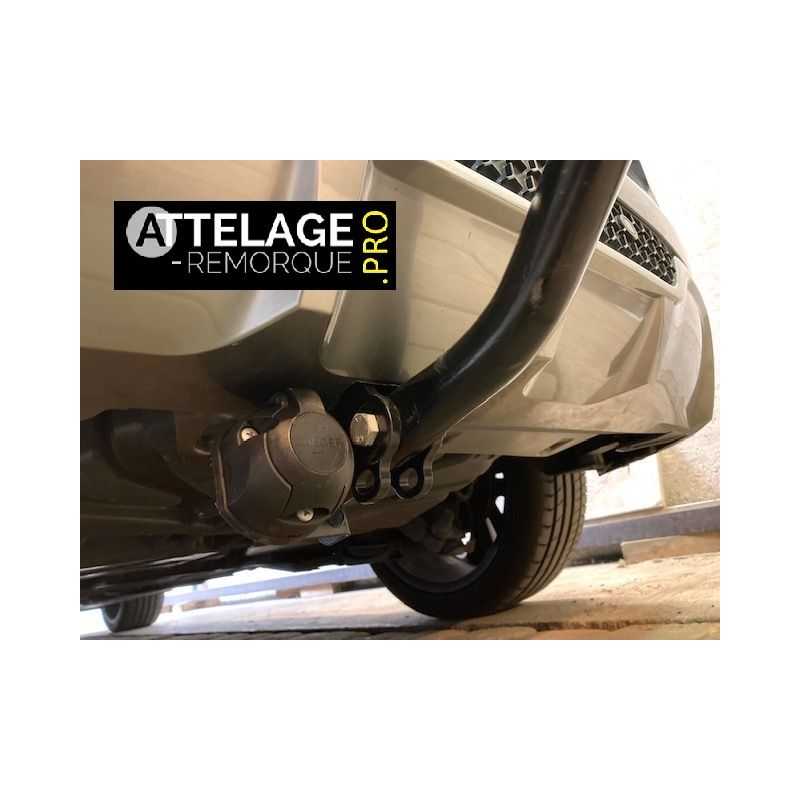 ATTELAGE RENAULT MEGANE 4 GT LINE COL DE CYGNE BRINK / THULE