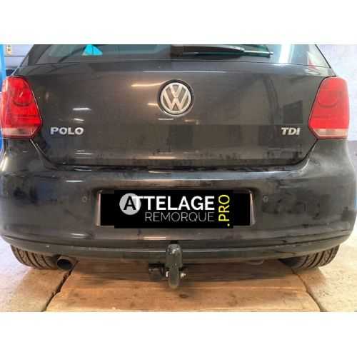 ATTELAGE VOLKSWAGEN POLO 2010 COL DE CYGNE BOSAL