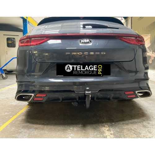 ATTELAGE KIA PROCEED BREAK DEMONTABLE SANS OUTILS BRINK THULE