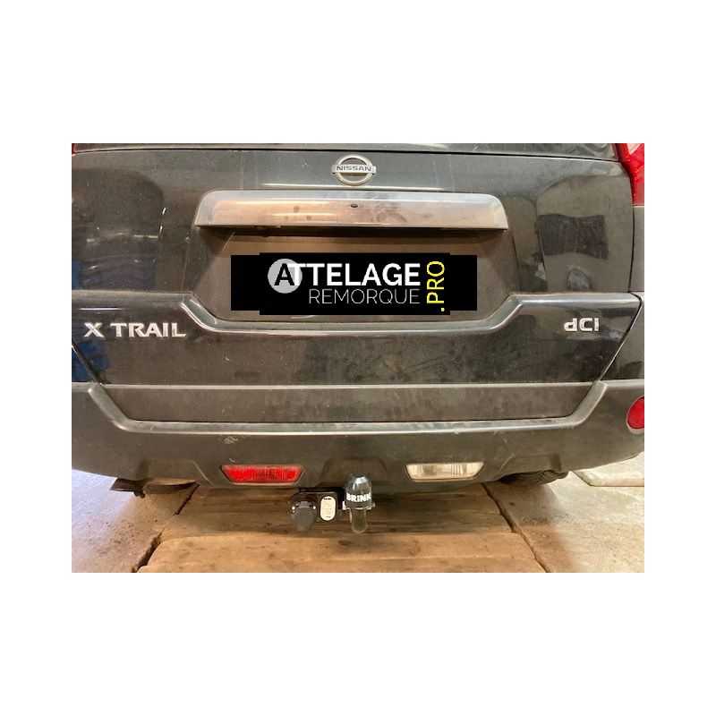 ATTELAGE NISSAN X-TRAIL T31 2013 COL DE CYGNE BRINK / THULE