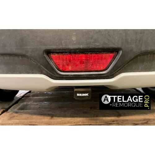 ATTELAGE SUZUKI SX4 S-CROSS 2013 DEMONTABLE SANS OUTILS EN DIAGONAL BRINK THULE