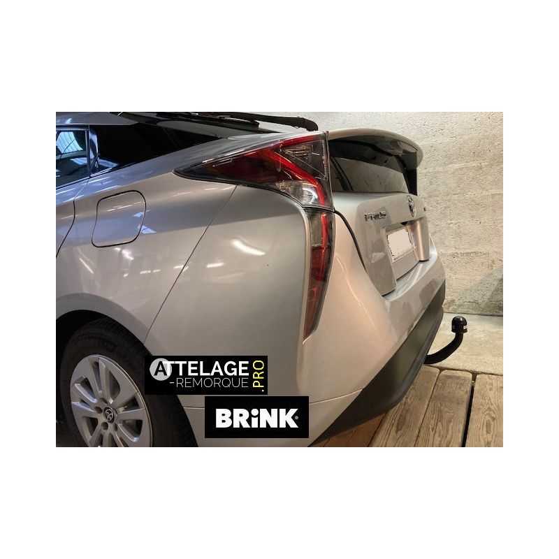 ATTELAGE TOYOTA PRIUS HYBRIDE DEMONTABLE EN DIAGONAL SANS OUTILS BRINK THULE