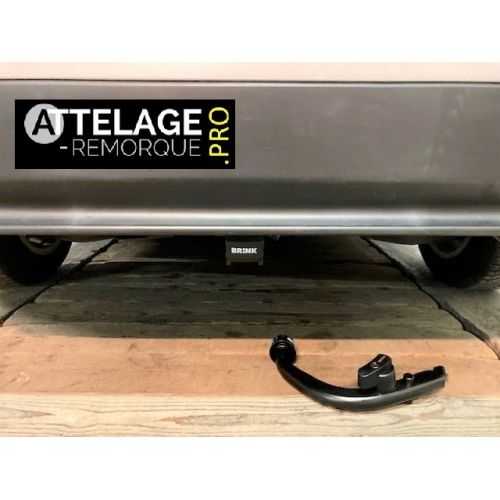 ATTELAGE TOYOTA PRIUS HYBRIDE DEMONTABLE EN DIAGONAL SANS OUTILS BRINK THULE