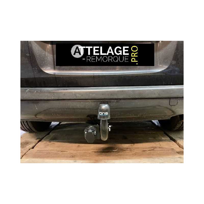 ATTELAGE PEUGEOT 807 COL DE CYGNE BOSAL