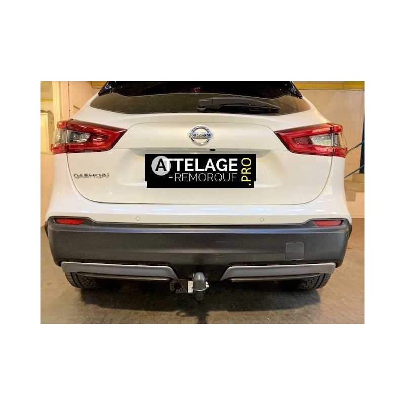 ATTELAGE NISSAN QASHQAI 2 J11 COL DE CYGNE BOSAL