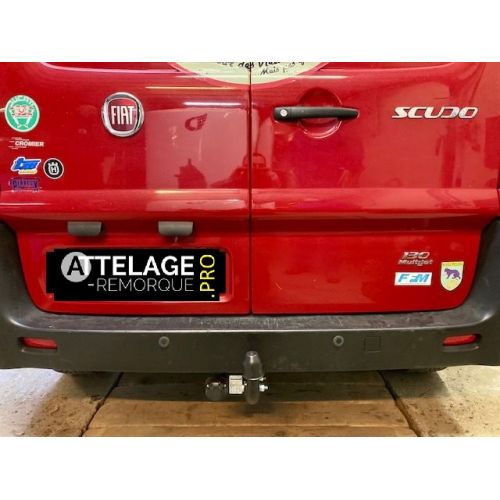 ATTELAGE FIAT SCUDO 2 COL DE CYGNE BOSAL