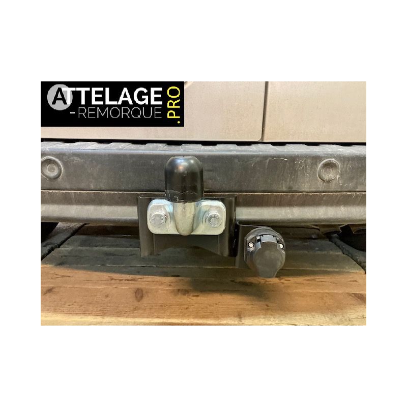 ATTELAGE MERCEDES CITAN COURT PLATINE BOSAL