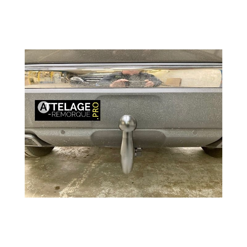 ATTELAGE PEUGEOT 3008 II HYBRIDE DEMONTABLE SANS OUTILS BRINK