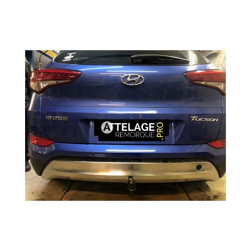 ATTELAGE HYUNDAI TUCSON 2018 COL DE CYGNE BOSAL
