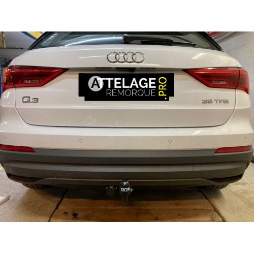 ATTELAGE AUDI Q3 2021 COL DE CYGNE BOSAL