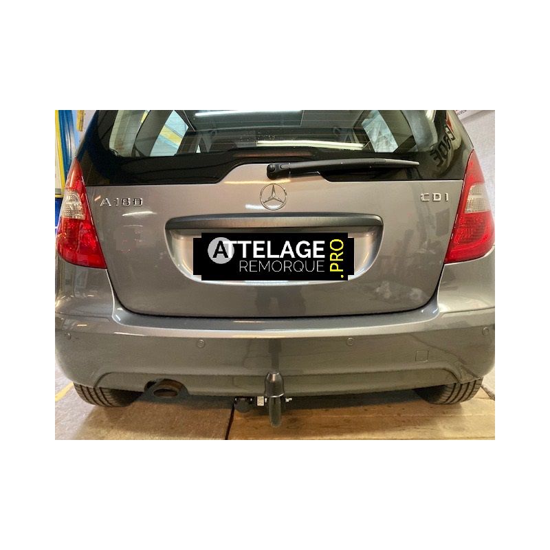 ATTELAGE MERCEDES CLASSE A W169 COL DE CYGNE BOSAL