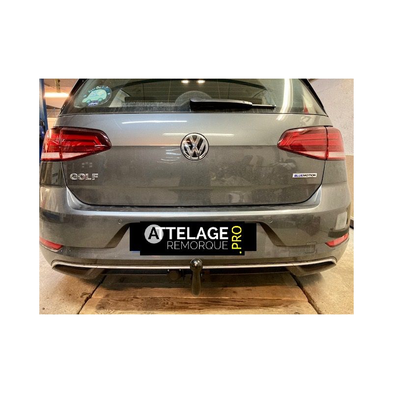 ATTELAGE VOLKSWAGEN GOLF 7 DEMONTABLE SANS OUTILS BRINK THULE