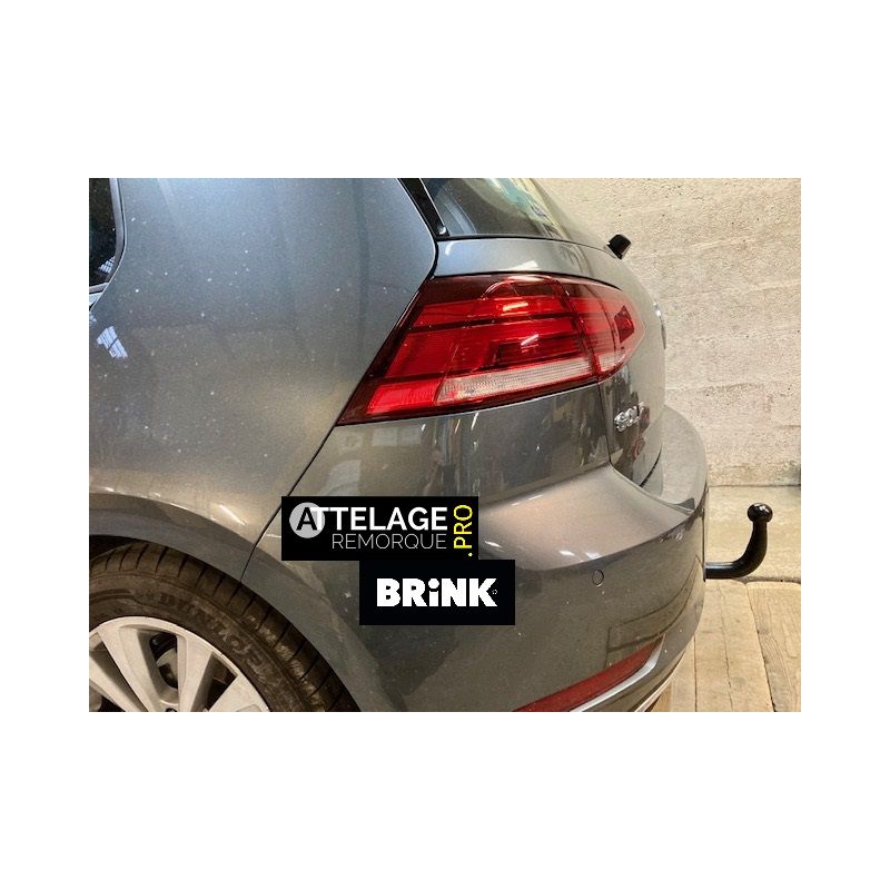 ATTELAGE VOLKSWAGEN GOLF 7 DEMONTABLE SANS OUTILS BRINK THULE