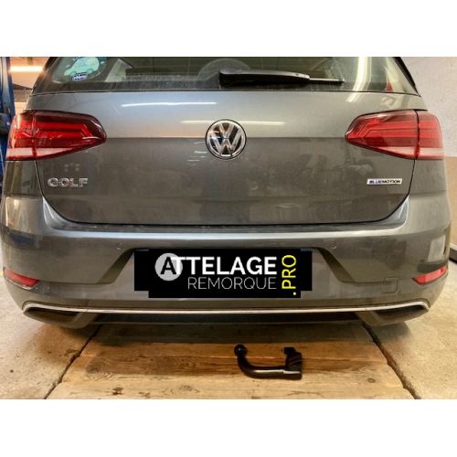 ATTELAGE VOLKSWAGEN GOLF 7 DEMONTABLE SANS OUTILS BRINK THULE