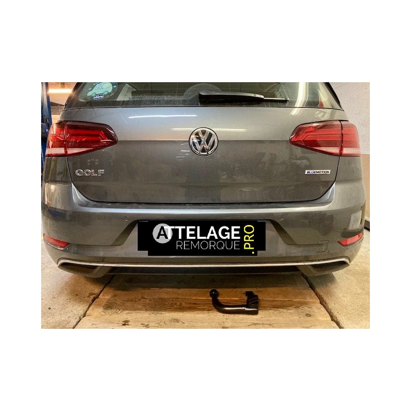ATTELAGE VOLKSWAGEN GOLF 7 DEMONTABLE SANS OUTILS BRINK THULE