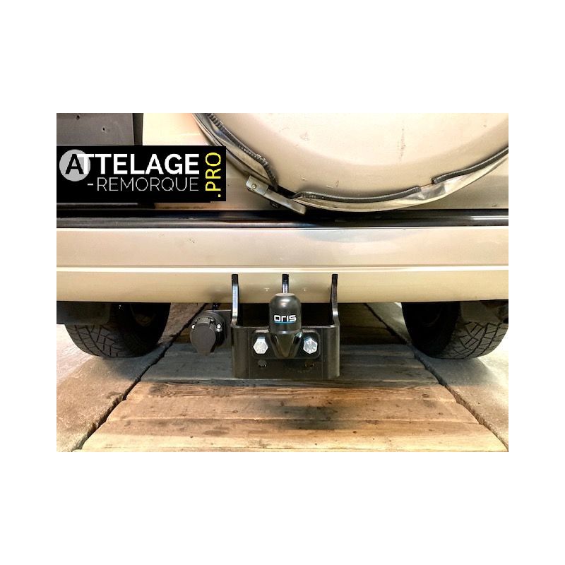 ATTELAGE TOYOTA LAND CRUISER J12 PLATINE BOSAL