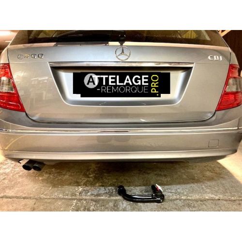 ATTELAGE MERCEDES CLASSE C BREAK S204 DEMONTABLE SANS OUTILS BOSAL