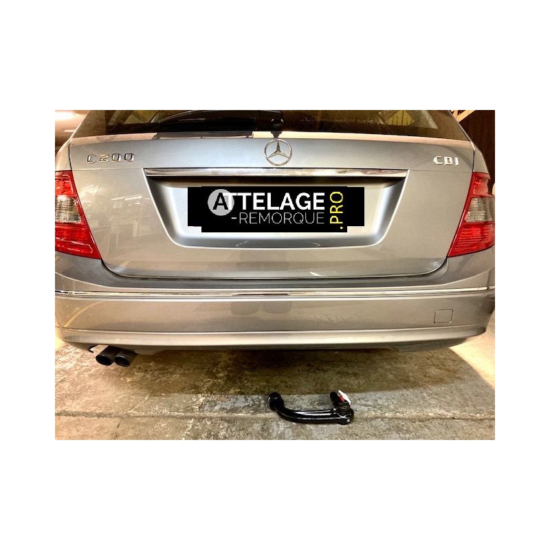 ATTELAGE MERCEDES CLASSE C BREAK S204 DEMONTABLE SANS OUTILS BOSAL