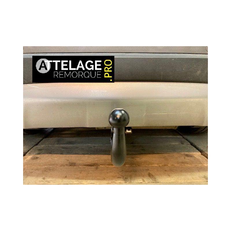ATTELAGE ALFA ROMEO STELVIO DEMONTABLE SANS OUTILS BRINK THULE