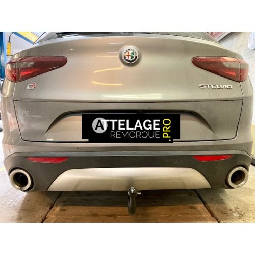 ATTELAGE ALFA ROMEO STELVIO DEMONTABLE SANS OUTILS BRINK THULE