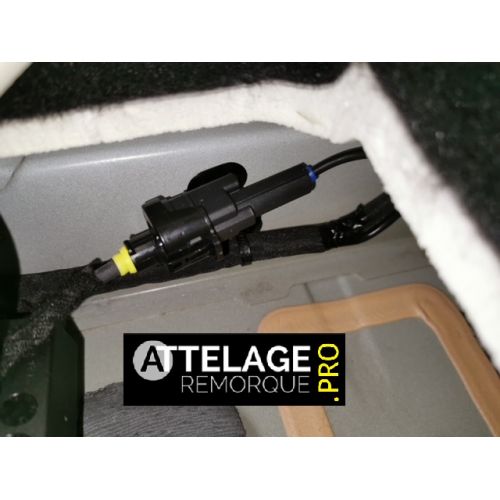Prise pour faisceau pré-équipé spécifique JAEGER 21500638