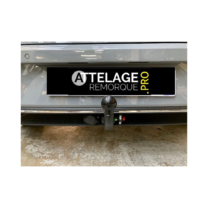 ATTELAGE VOLKSWAGEN GOLF 8 DEMONTABLE SANS OUTILS SIARR